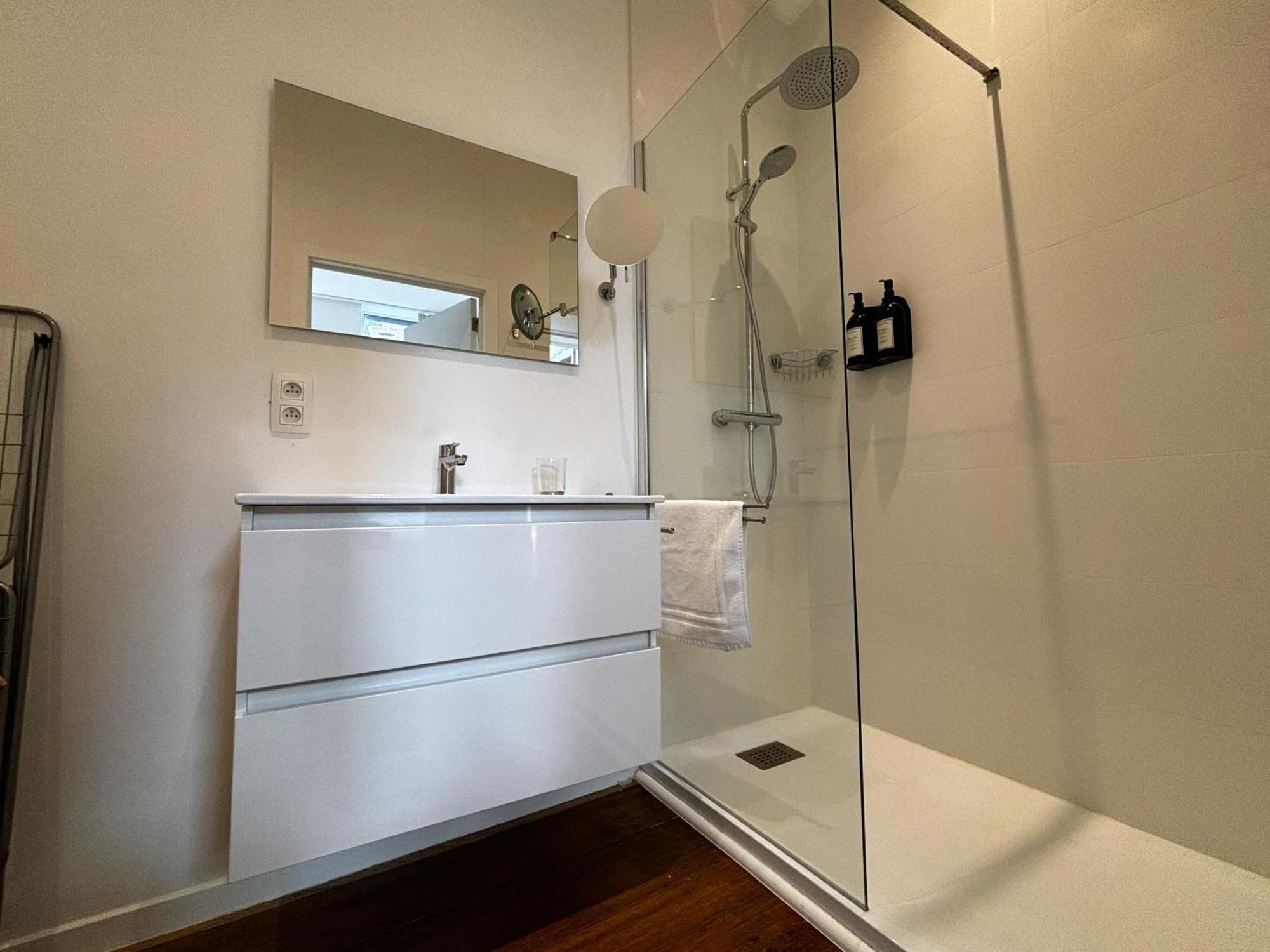 לייז' Urbanchic Appartement Elegance Hyper Centre מראה חיצוני תמונה